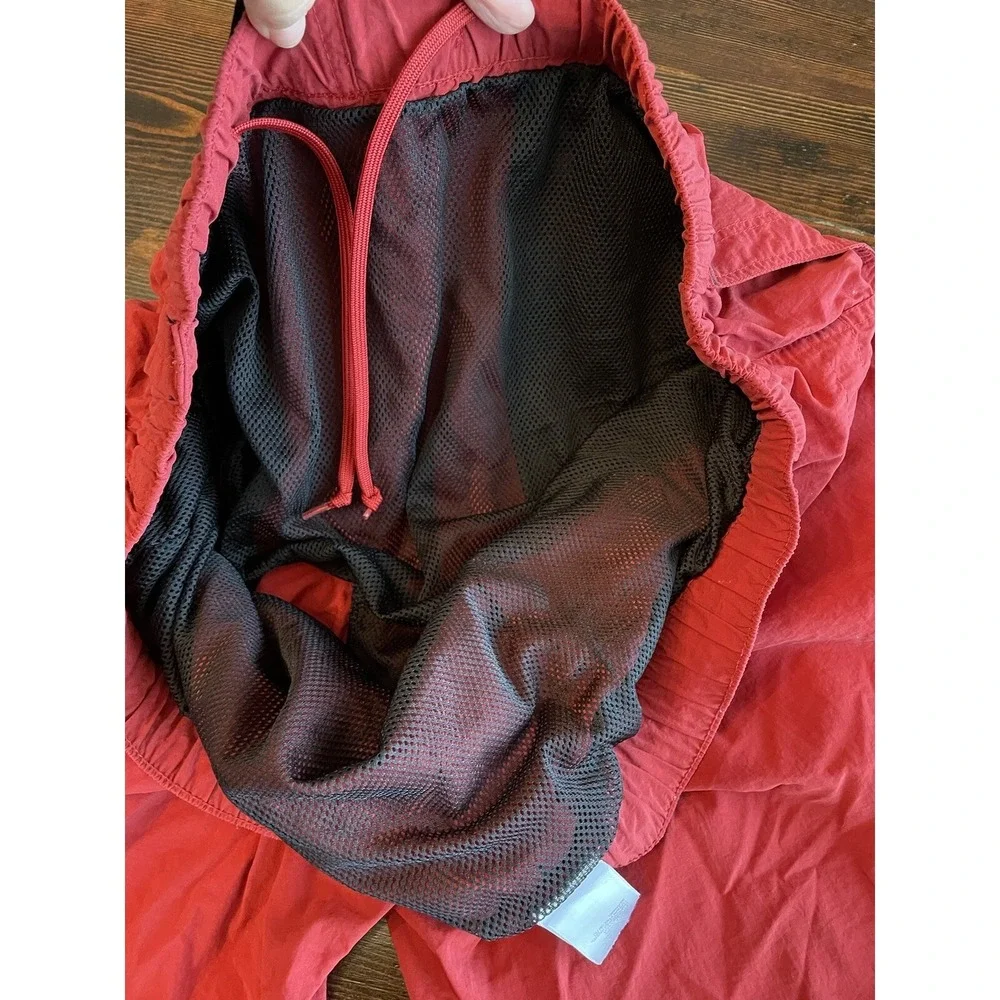 The North Face Mens Hybrid Shorts Hiking Swiming Red *Size Large‎